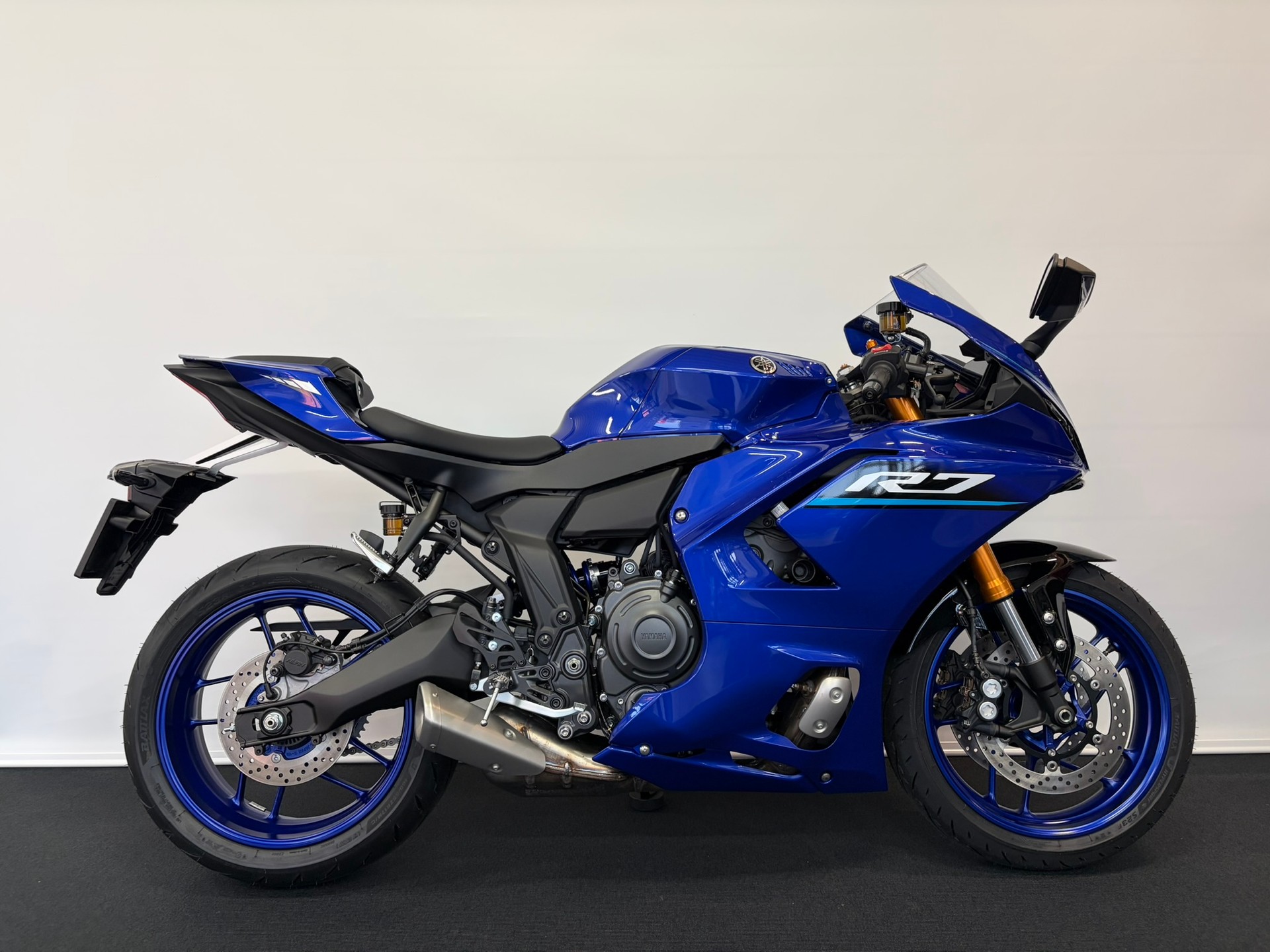 YAMAHA YZF-R7 (35kW)-image-4