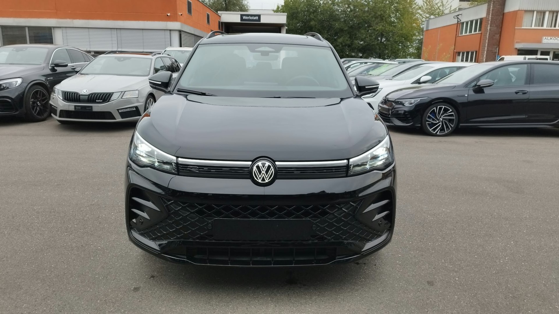 VW Tiguan 2.0 TDI SCR R-Line 4Motion DSG