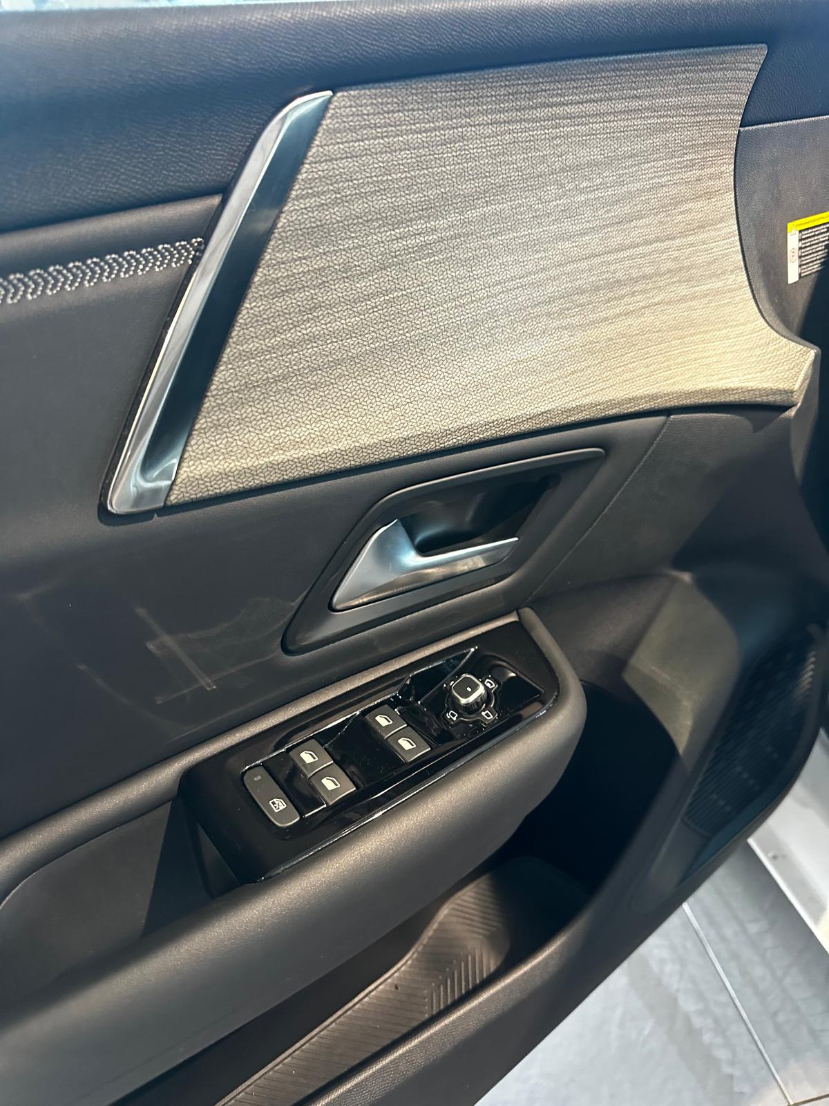CITROEN C5 X 1.6i PHEV Shine Pack e-EAT8-image-8