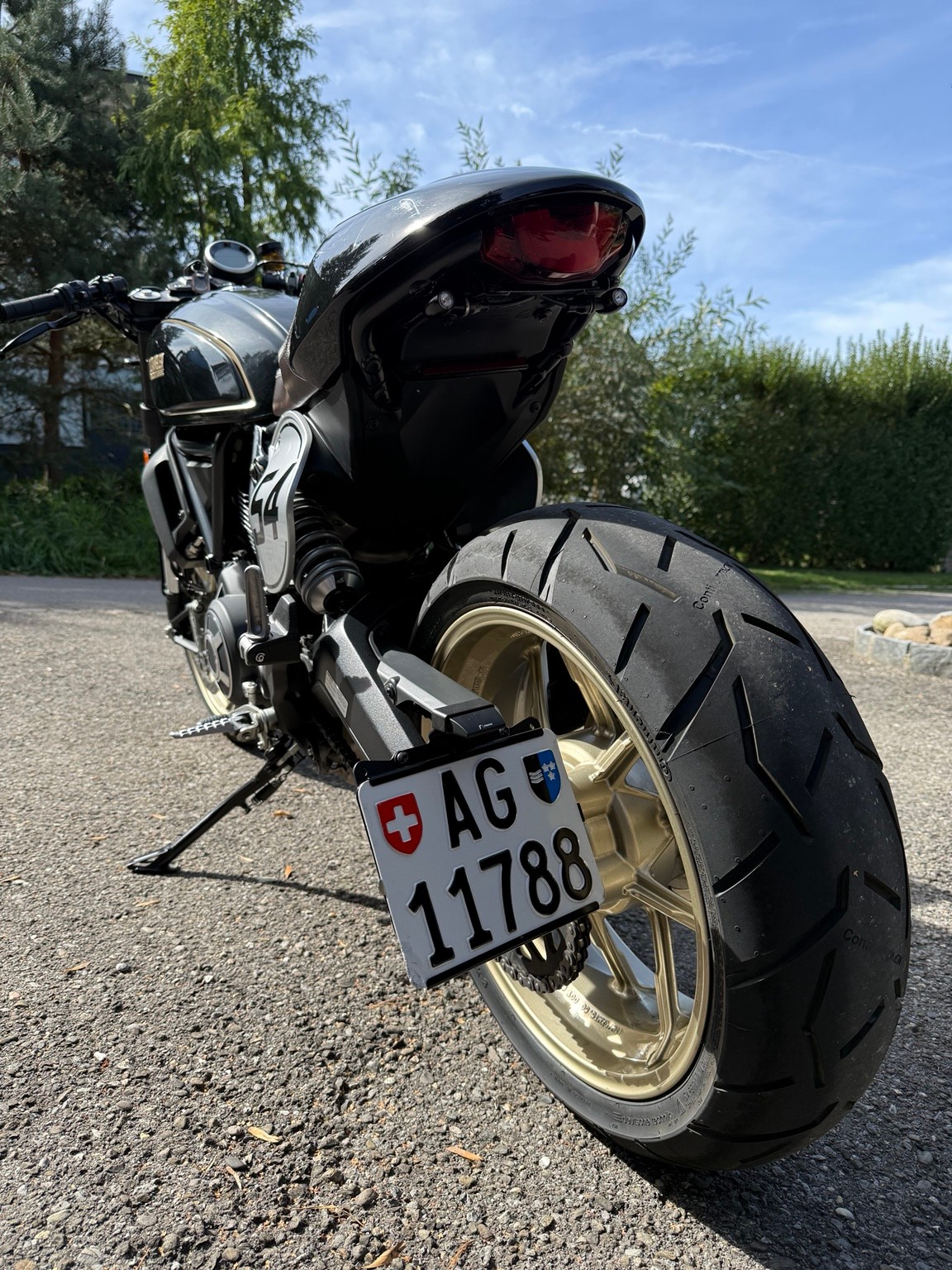 DUCATI Scrambler 800 Cafe Racer-image-4