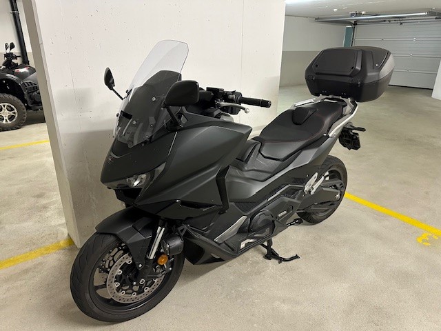 HONDA NSS-image-0