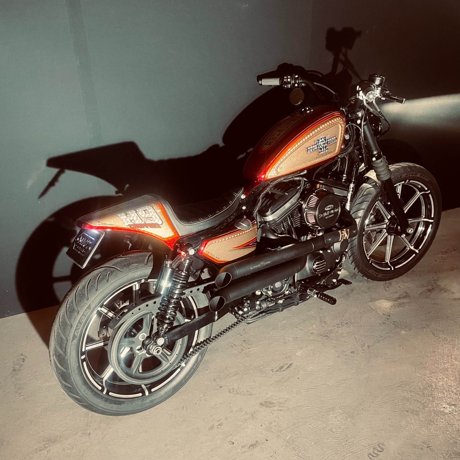 HARLEY-DAVIDSON XL 883 N Sportster Iron ABS-image-12