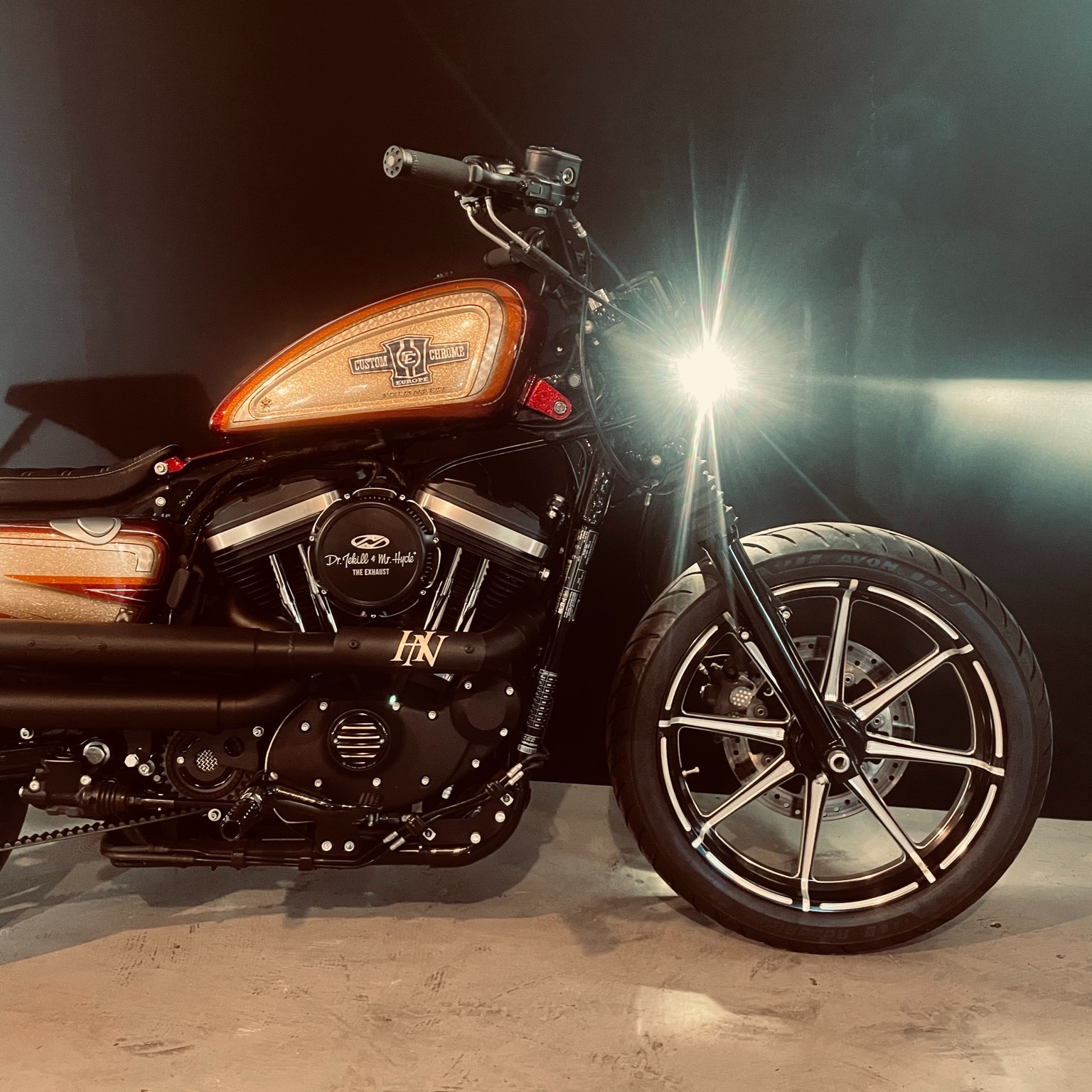 HARLEY-DAVIDSON XL 883 N Sportster Iron ABS-image-13