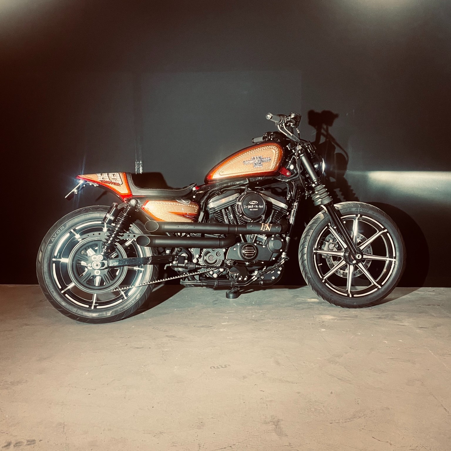 HARLEY-DAVIDSON XL 883 N Sportster Iron ABS