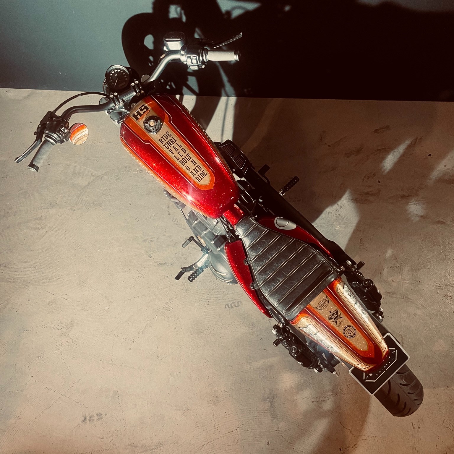HARLEY-DAVIDSON XL 883 N Sportster Iron ABS-image-6