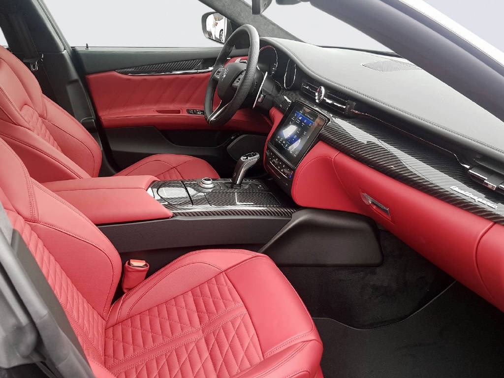 MASERATI Quattroporte 3.0 V6 S Q4 GranSport Automatica-image-2