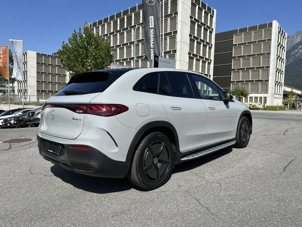 MERCEDES-BENZ EQE 350 AMG Line 4matic-image-5