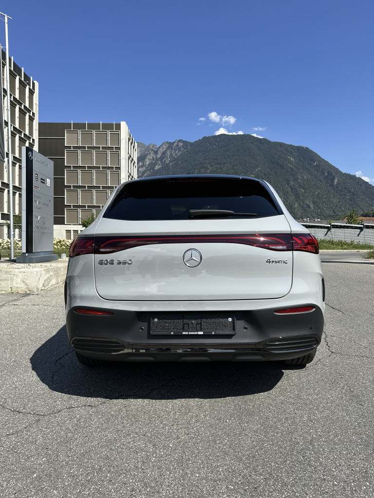 MERCEDES-BENZ EQE 350 AMG Line 4matic-image-4
