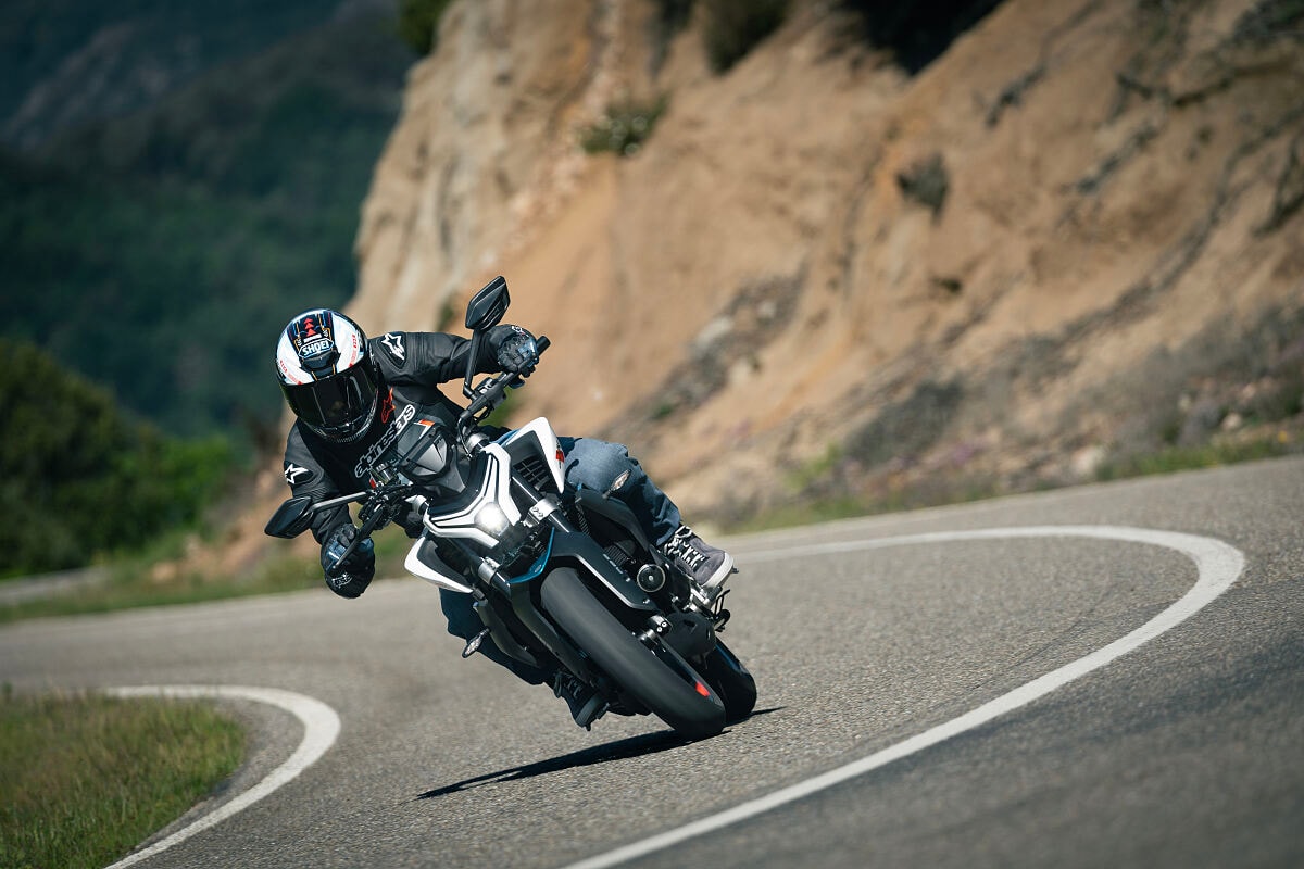 CF MOTO 450NK-image-6