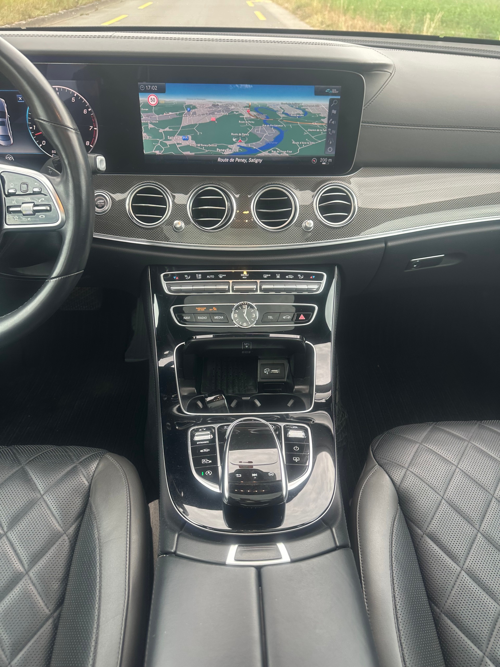 MERCEDES-BENZ E 450 Exclusive 4Matic 9G-Tronic-image-14