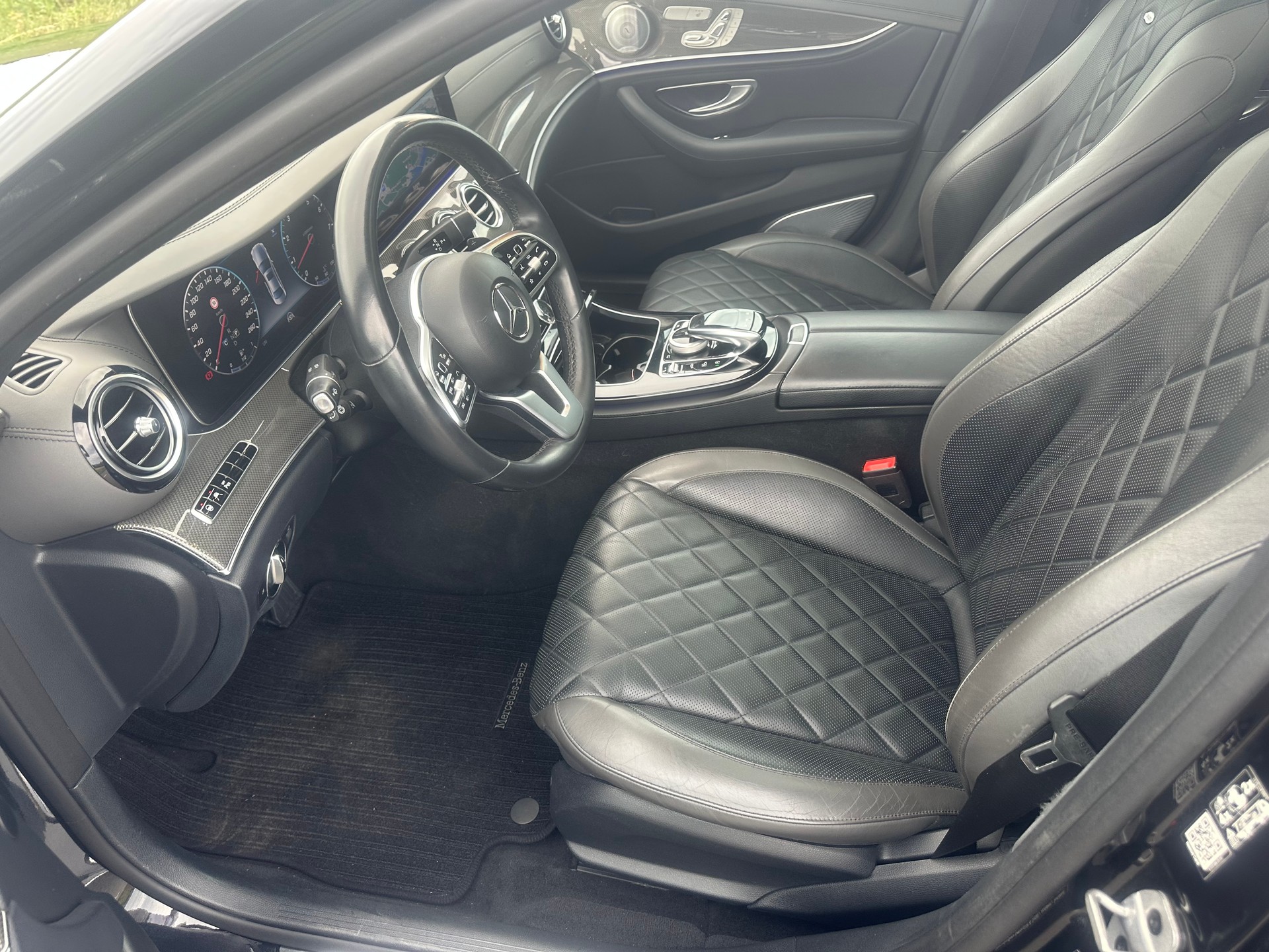 MERCEDES-BENZ E 450 Exclusive 4Matic 9G-Tronic-image-8