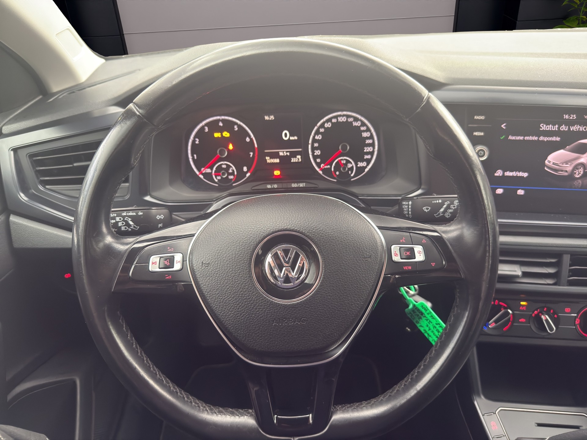 VW Polo 1.0 TSI BMT Trendline-image-8