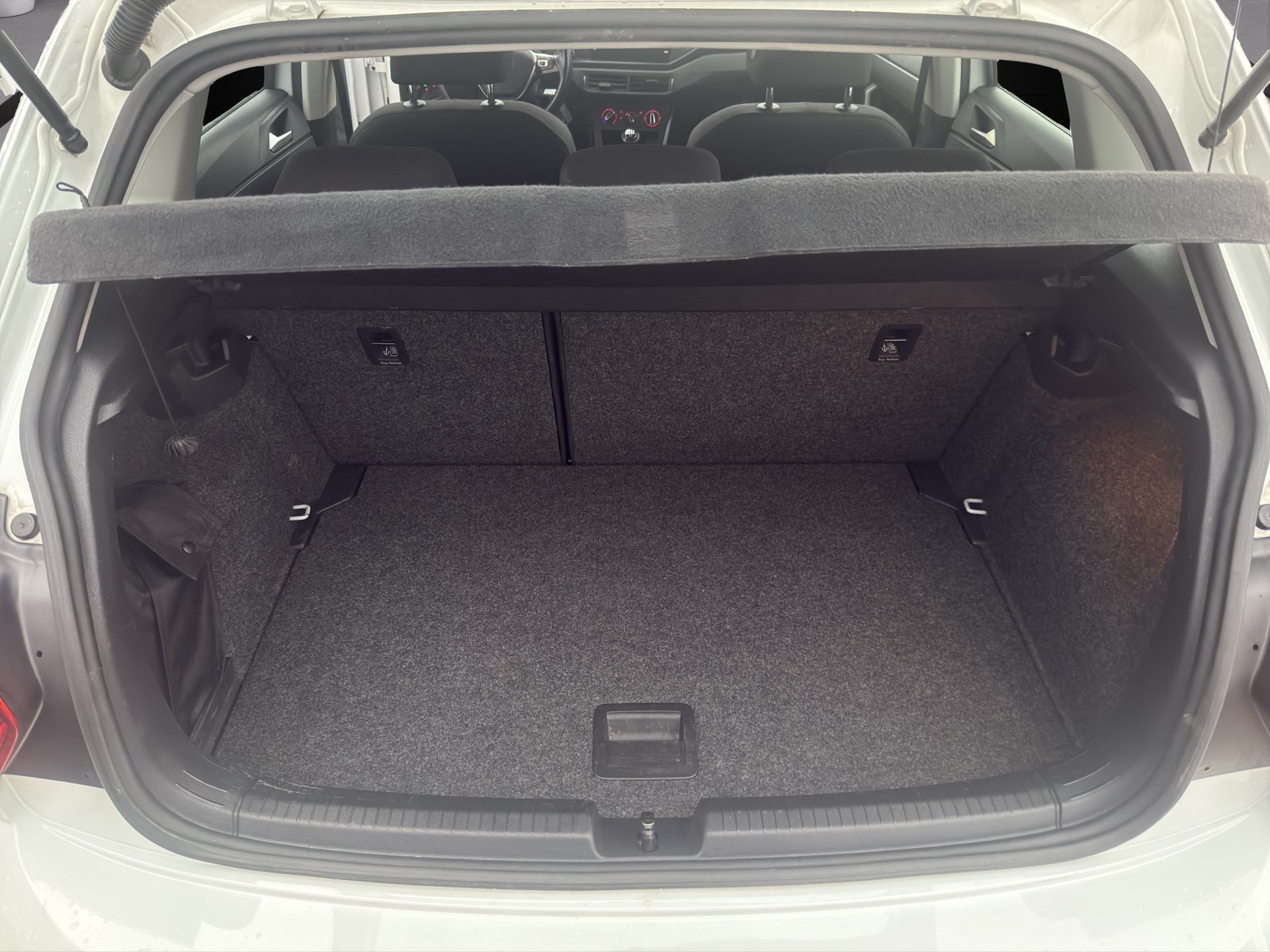 VW Polo 1.0 TSI BMT Trendline-image-17