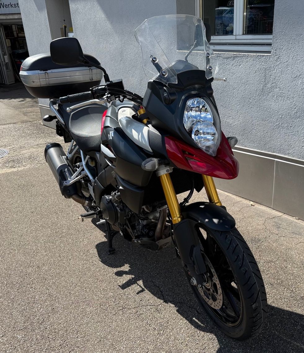 SUZUKI DL 1000 A V-Strom L4-image-1