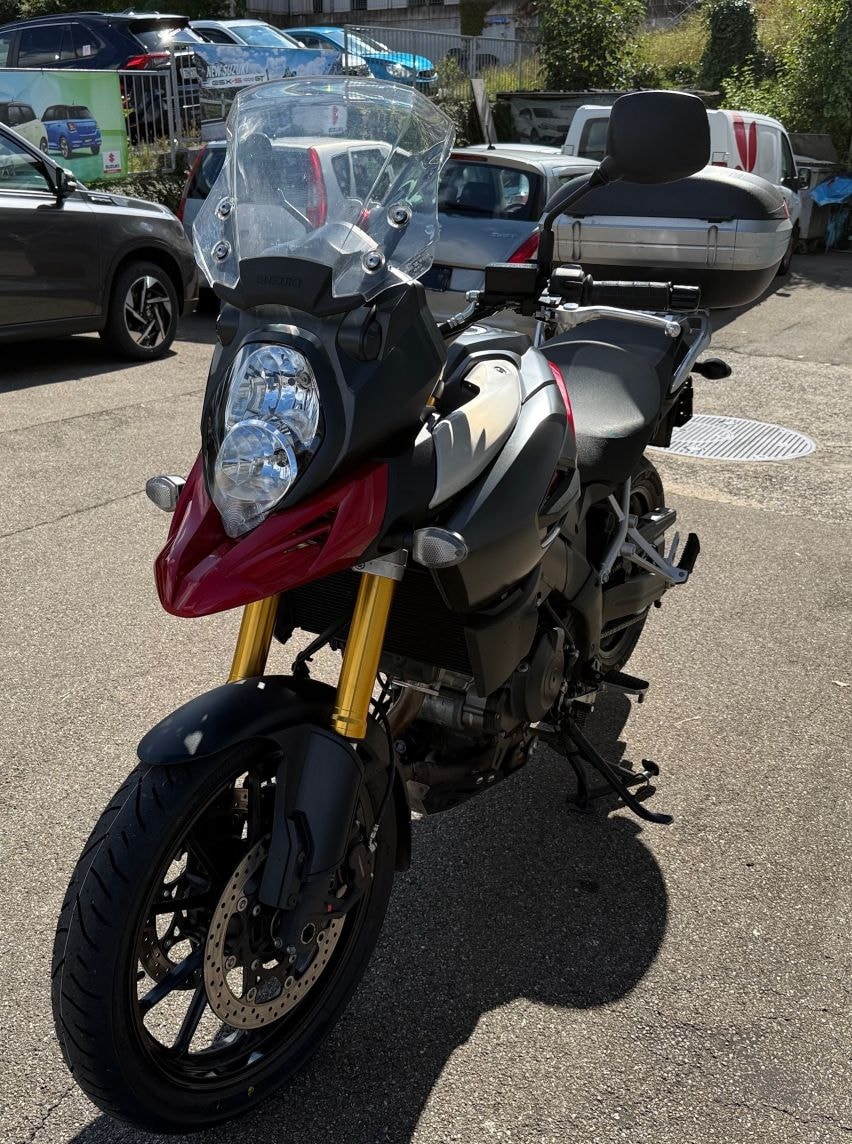 SUZUKI DL 1000 A V-Strom L4-image-4