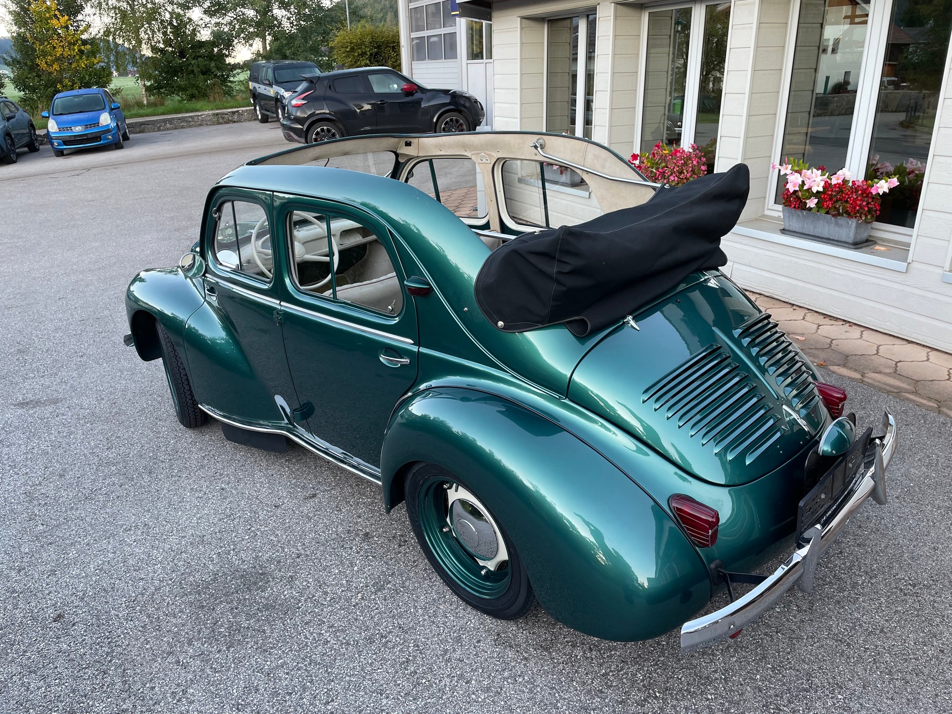 RENAULT R1062 Découvrable 4cv-image-9