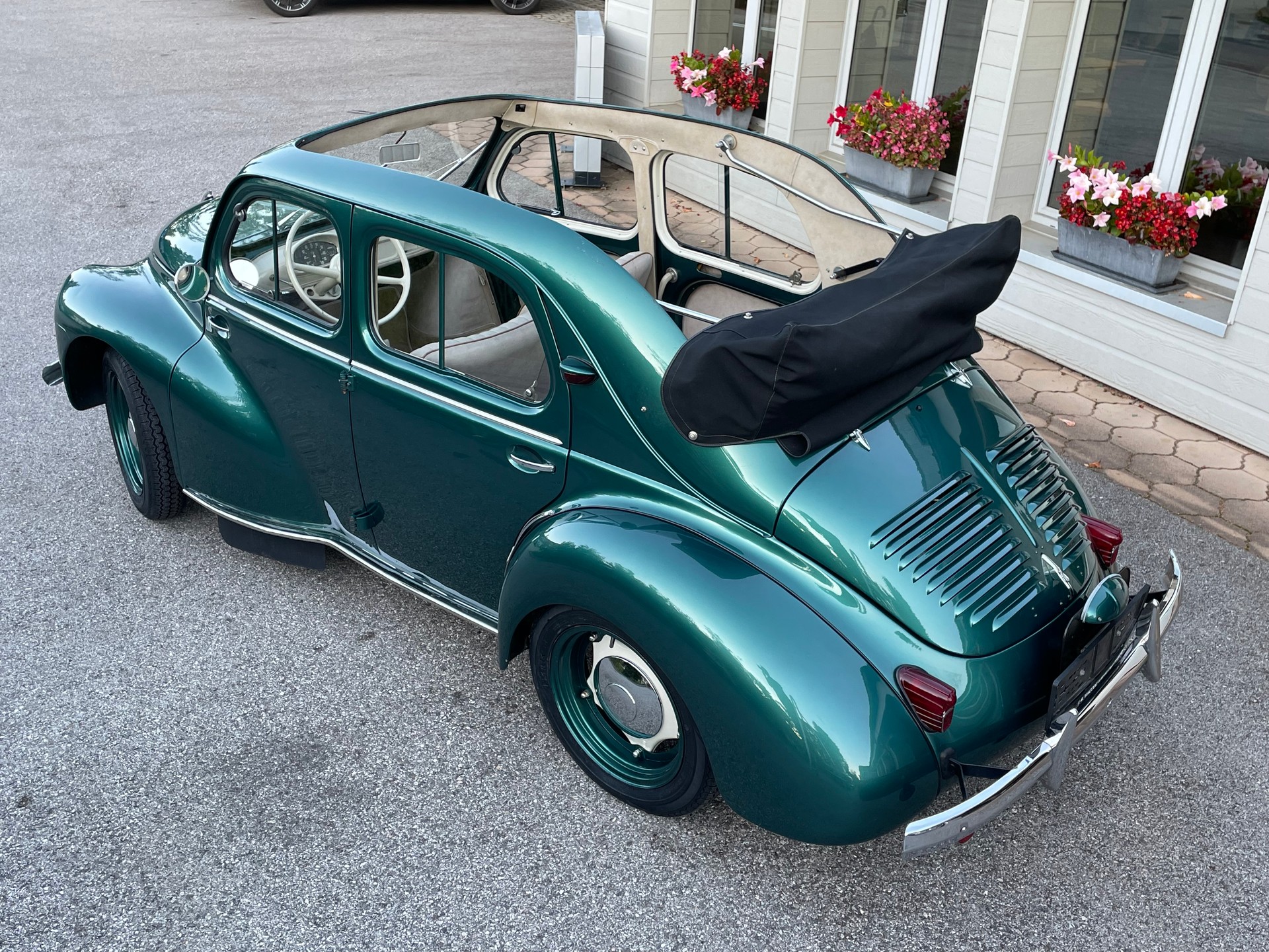 RENAULT R1062 Découvrable 4cv-image-13