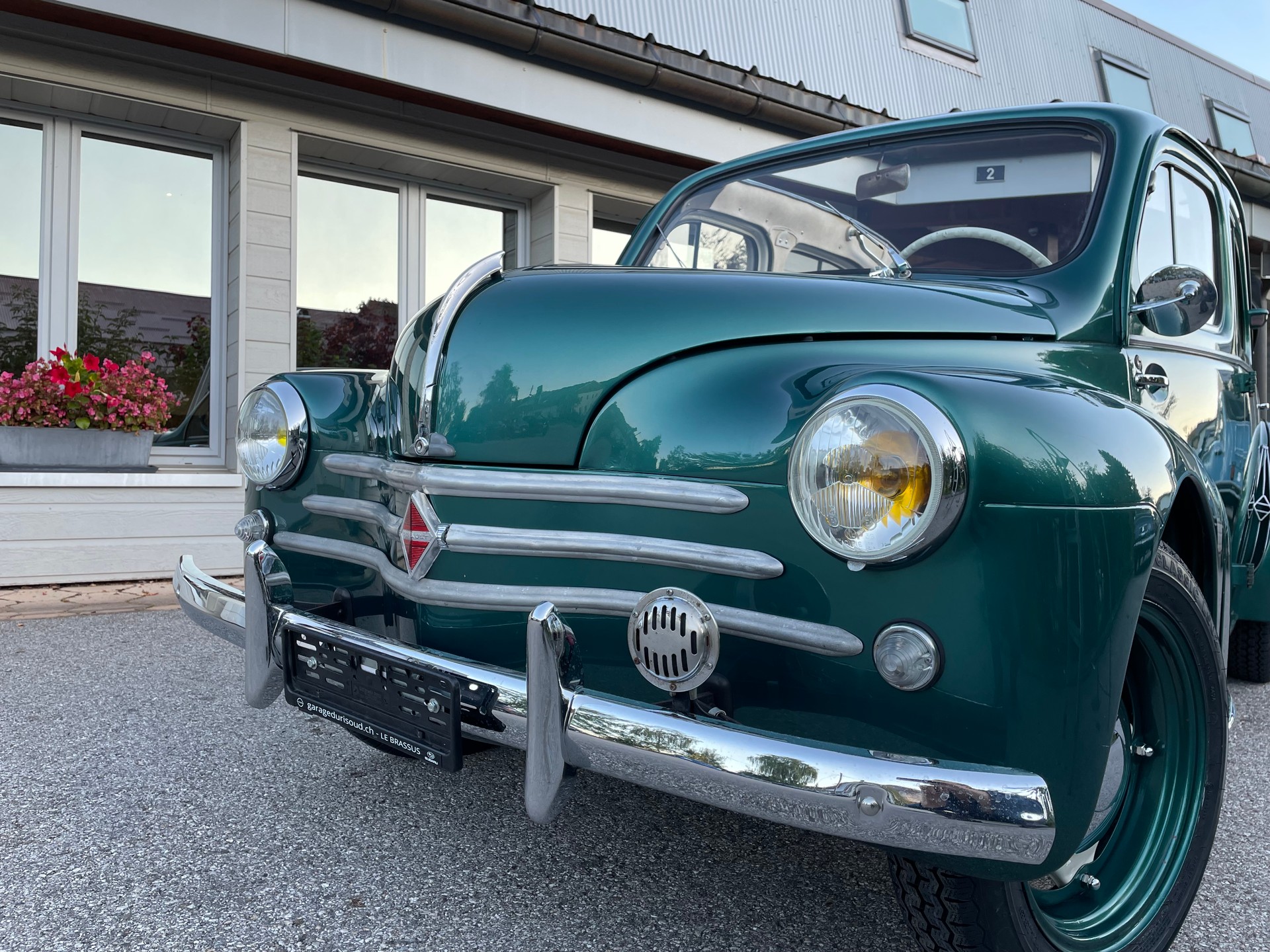 RENAULT R1062 Découvrable 4cv-image-12