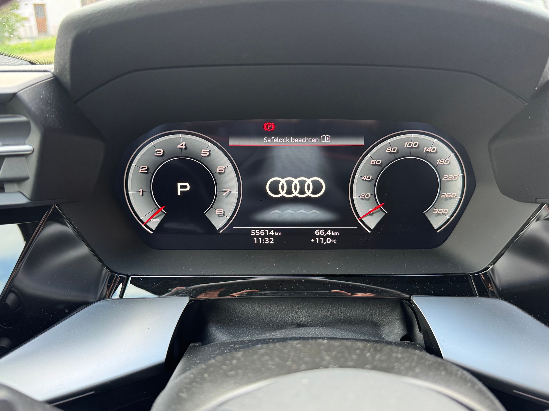 AUDI S3 Sportback 2.0 TFSI quattro S-tronic-image-12