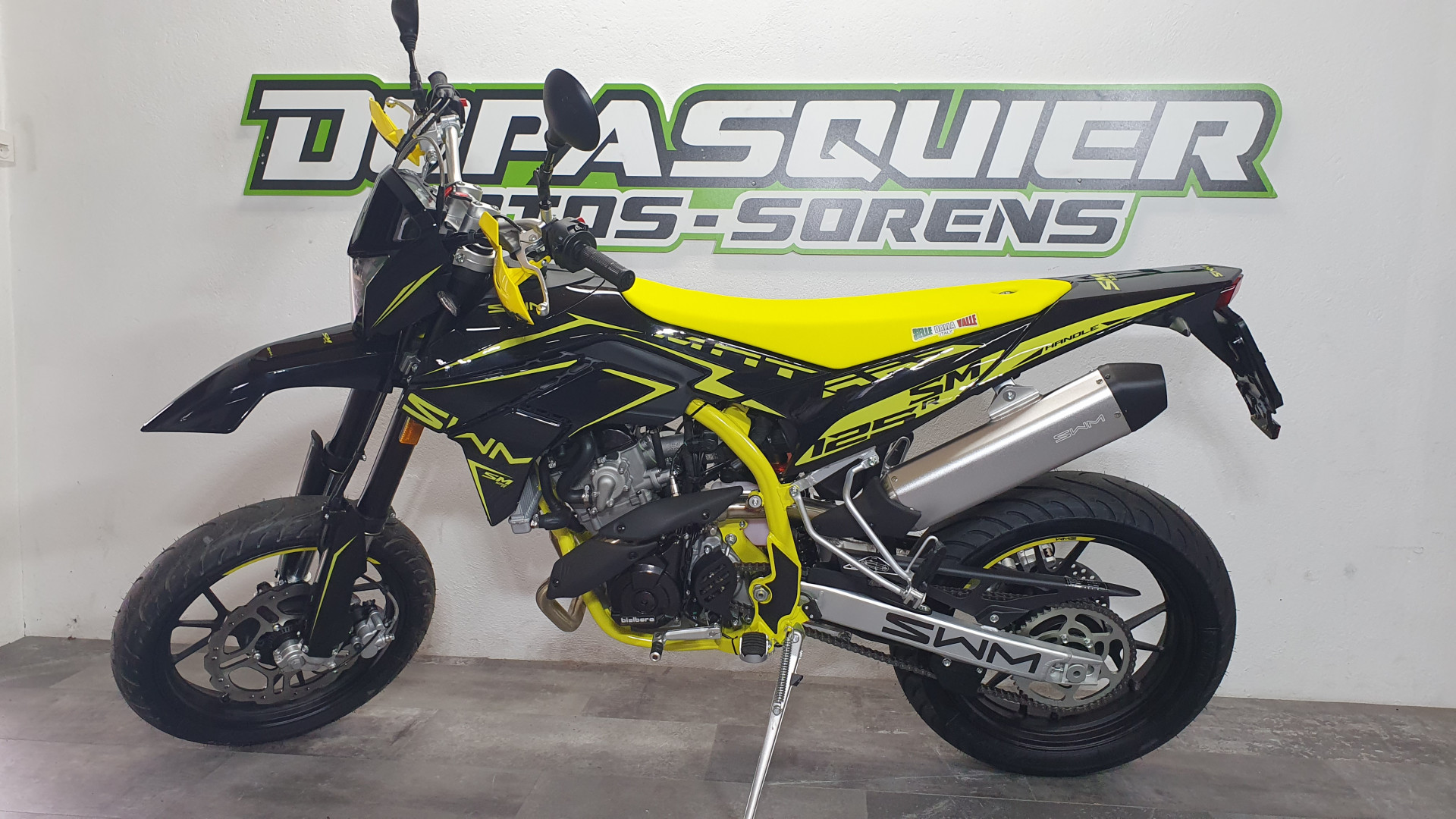 SWM SM 125 R-showroom-element-2