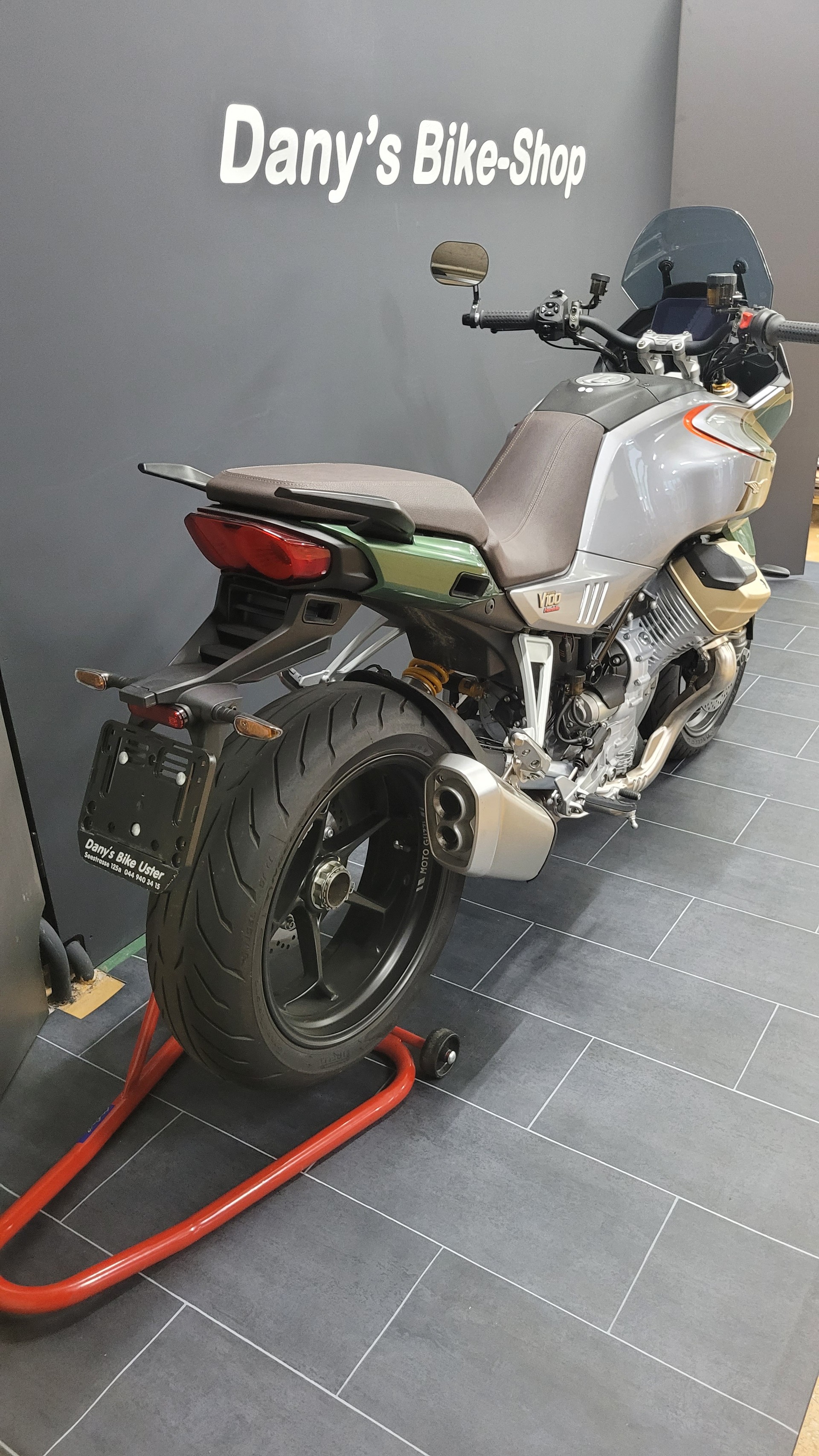MOTO GUZZI V100 Mandello S-image-3