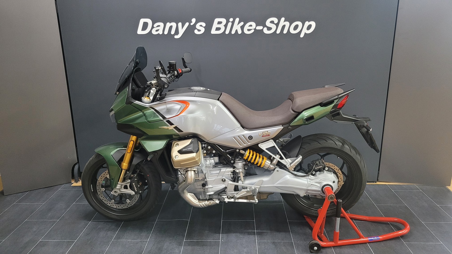 MOTO GUZZI V100 Mandello S-image-0