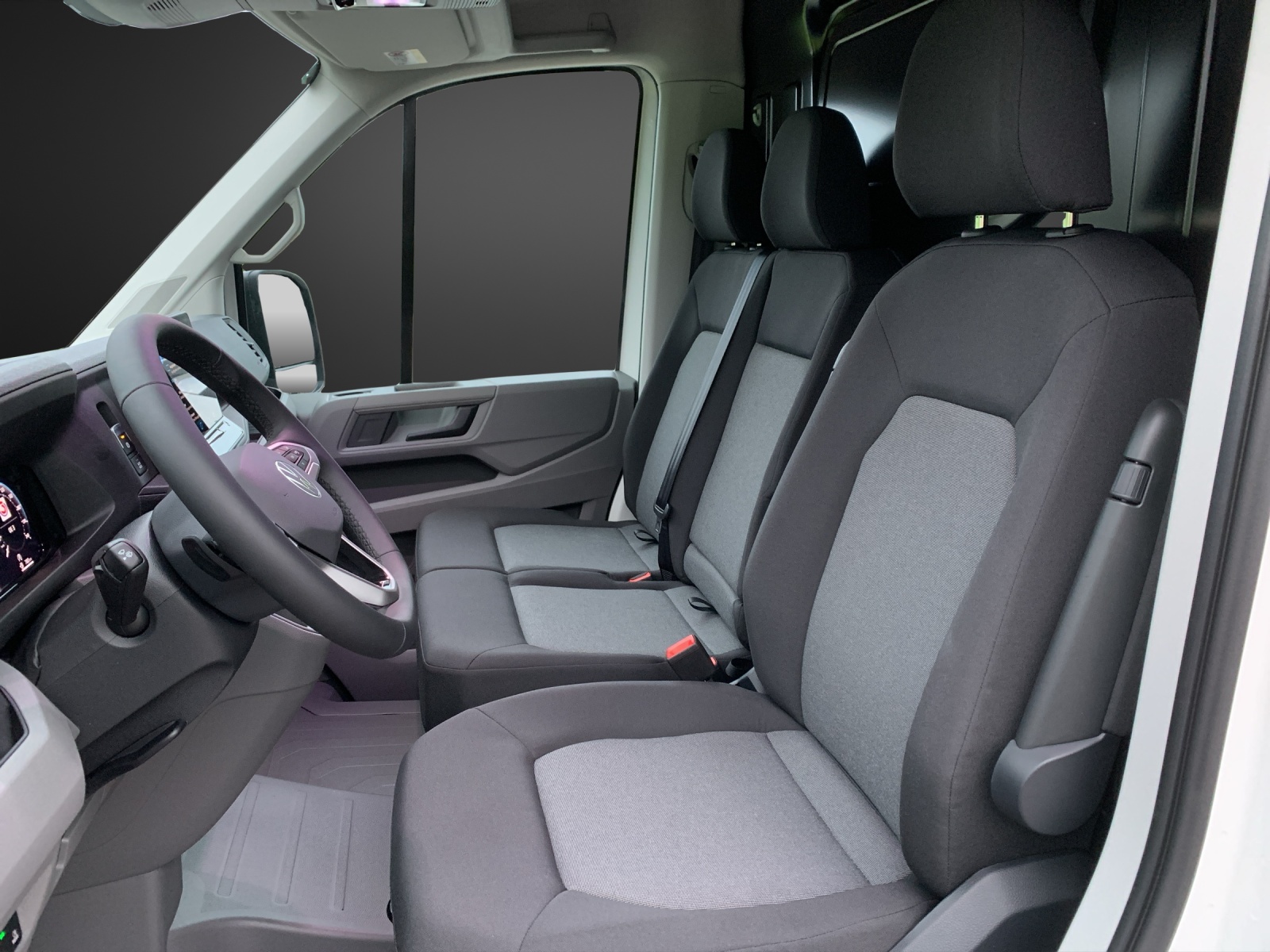 VW Crafter 35 Kasten 2.0 BiTDI L3H3 4Motion A-image-7