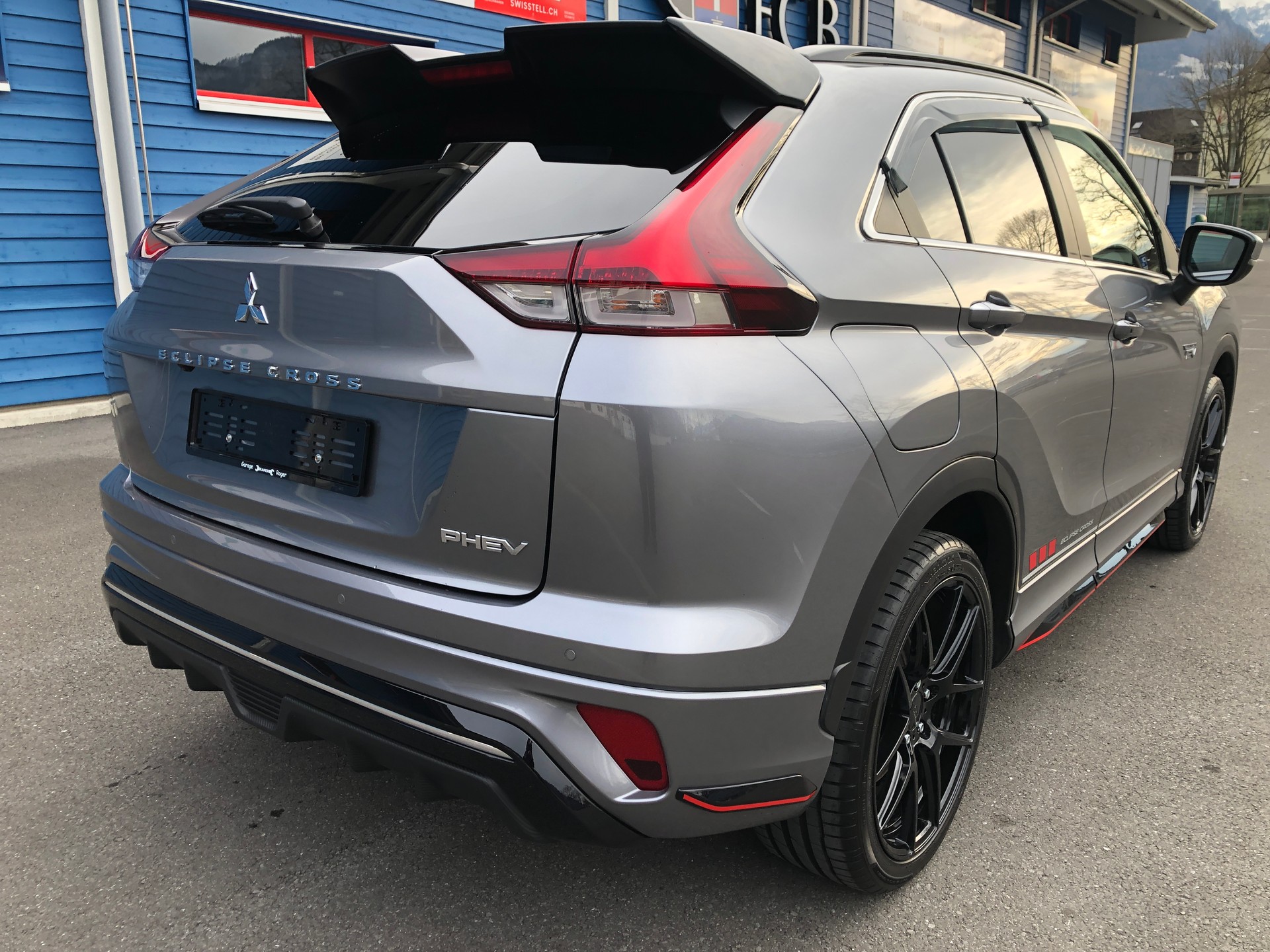 MITSUBISHI Eclipse Cross 2.4 PHEV Instyle 4WD-showroom-element-2