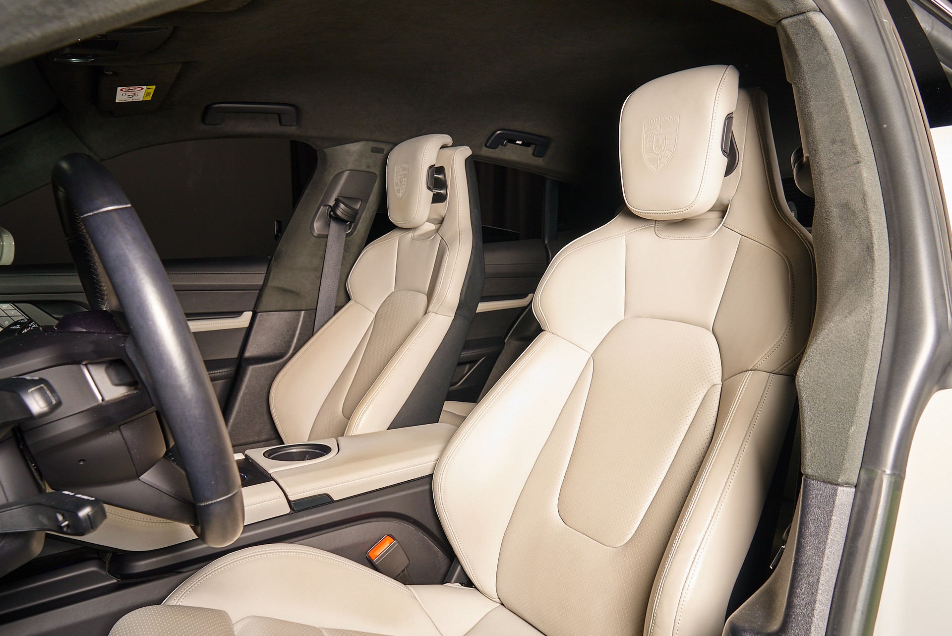 PORSCHE Taycan GTS Sport Turismo Performance Plus 93,4kWh-image-13