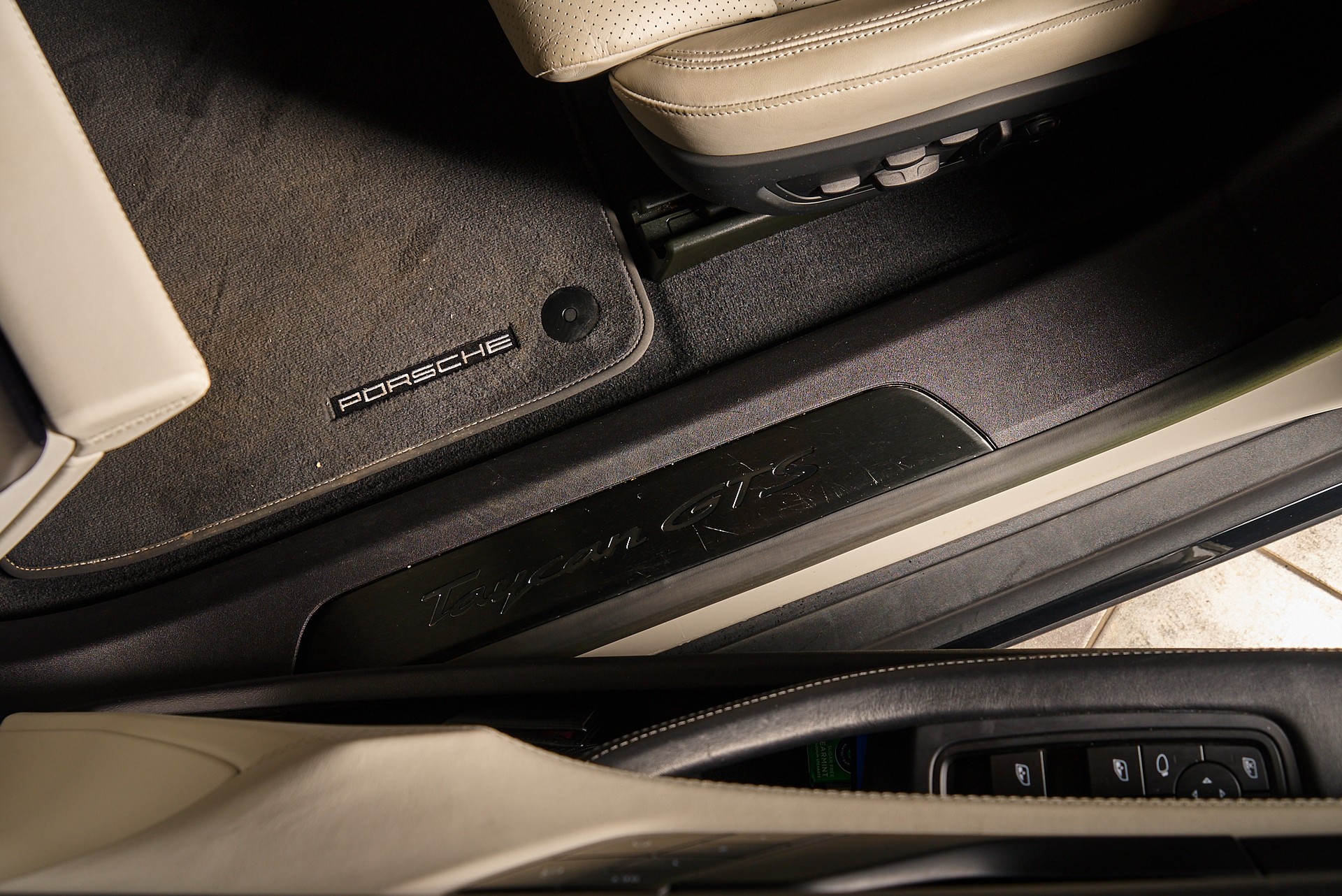 PORSCHE Taycan GTS Sport Turismo Performance Plus 93,4kWh-image-10