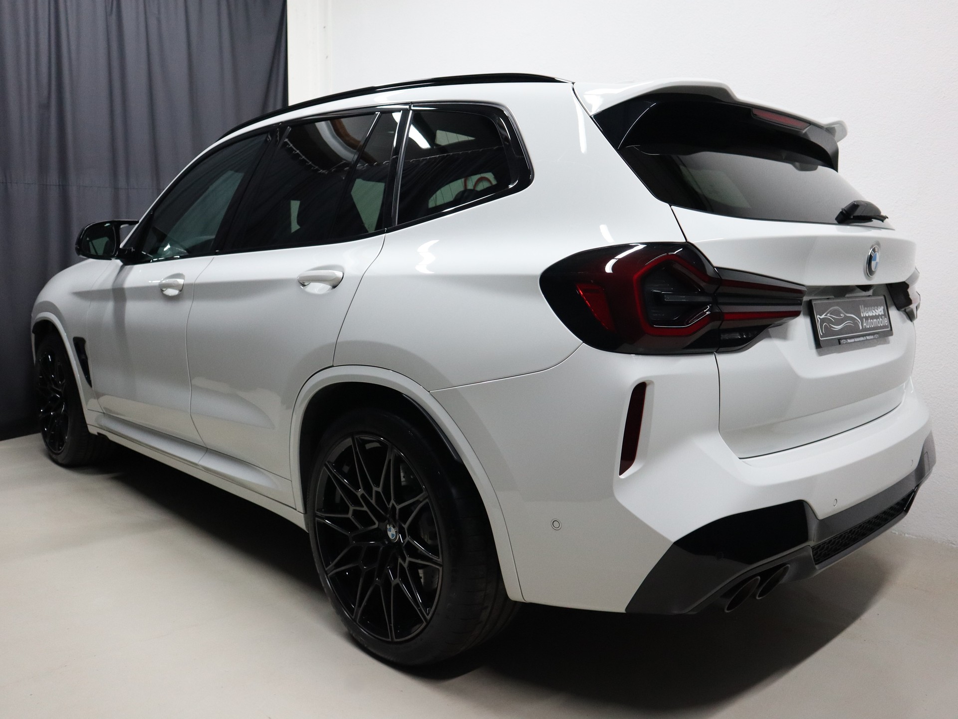 BMW X3 xDrive M Competition Steptronic - Panorama - Laser - Harman/Kardon - Head-Up - 360° Kamera - 510 PS-showroom-element-3