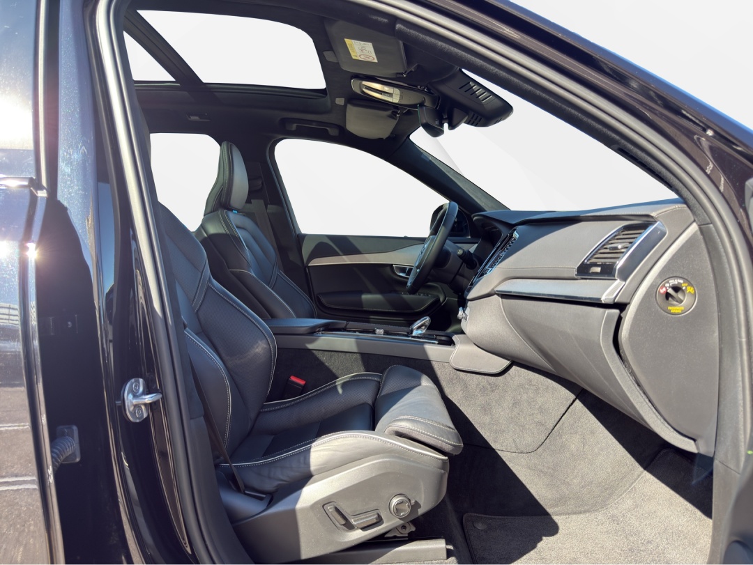 VOLVO XC90 T8 eAWD PluginHybrid Ultimate Dark Geartronic-image-11