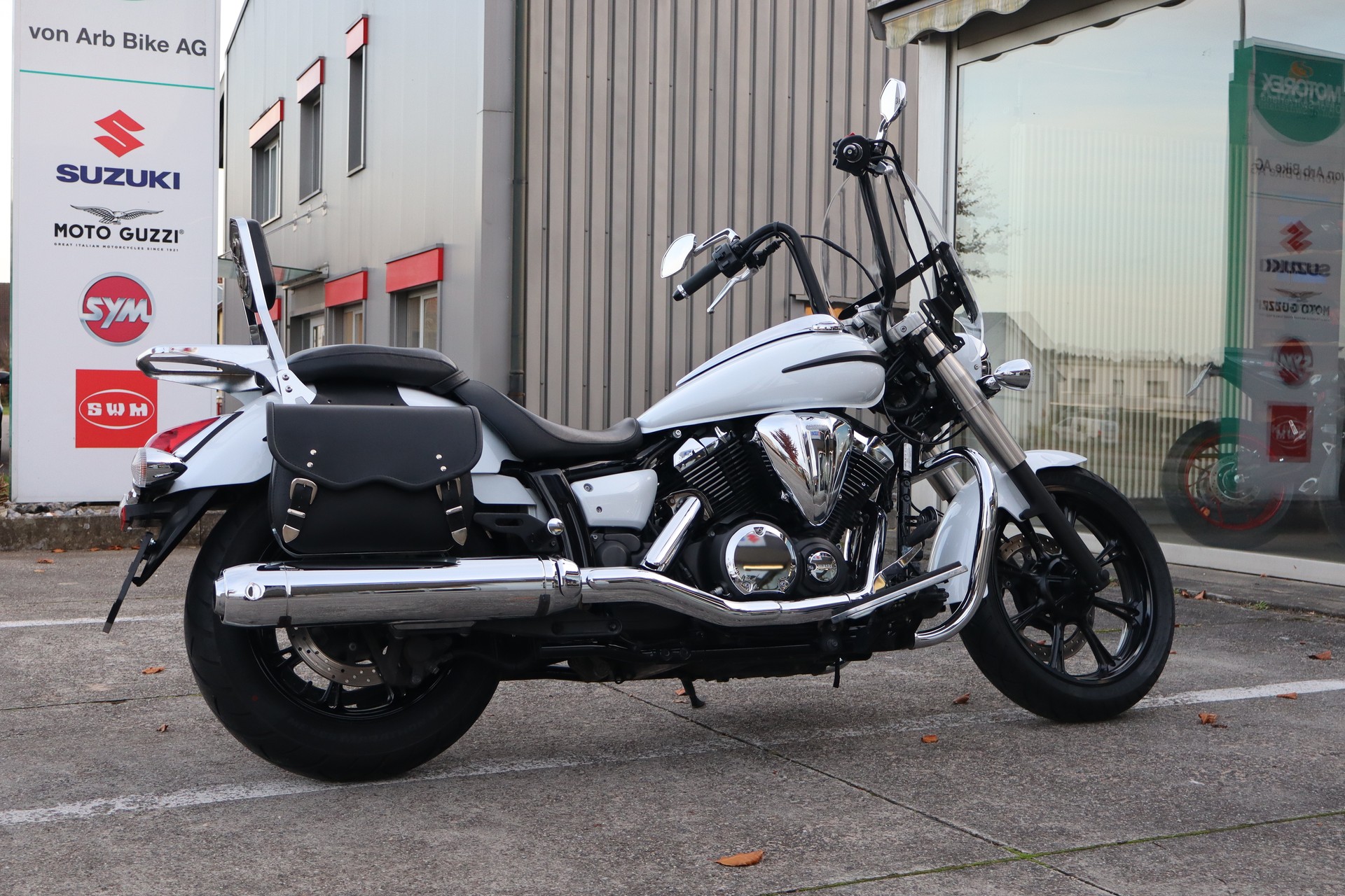 YAMAHA XVS 950 A Midnight Star-image-2