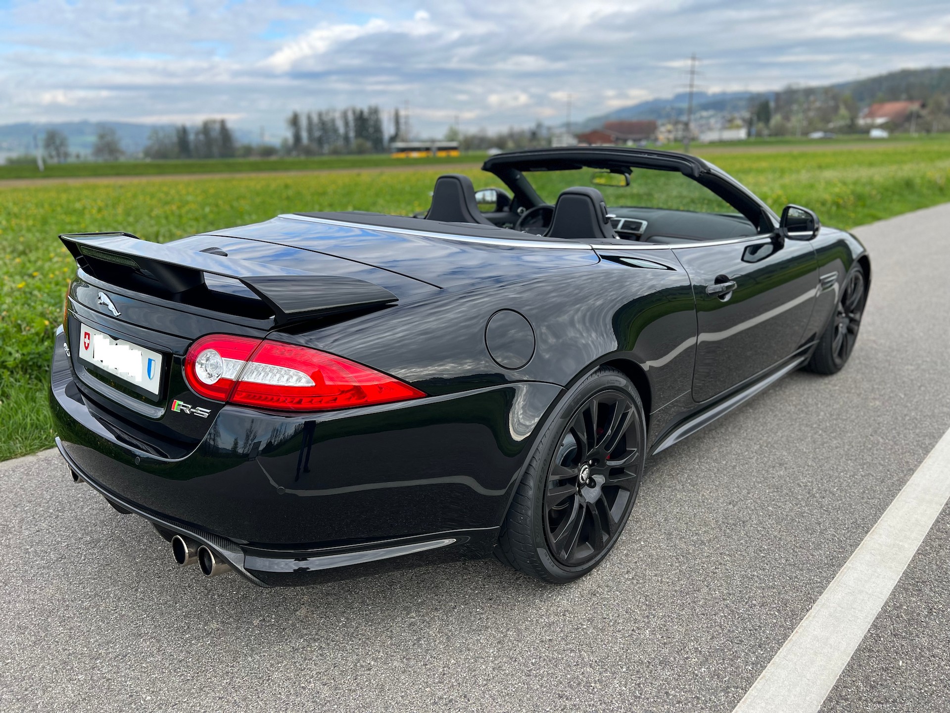 JAGUAR XKR-S 5.0 V8 SC Convertible-image-5
