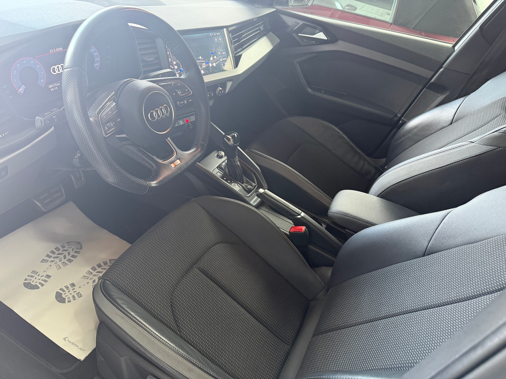 AUDI A1 Sportback 35 TFSI S Line-image-3