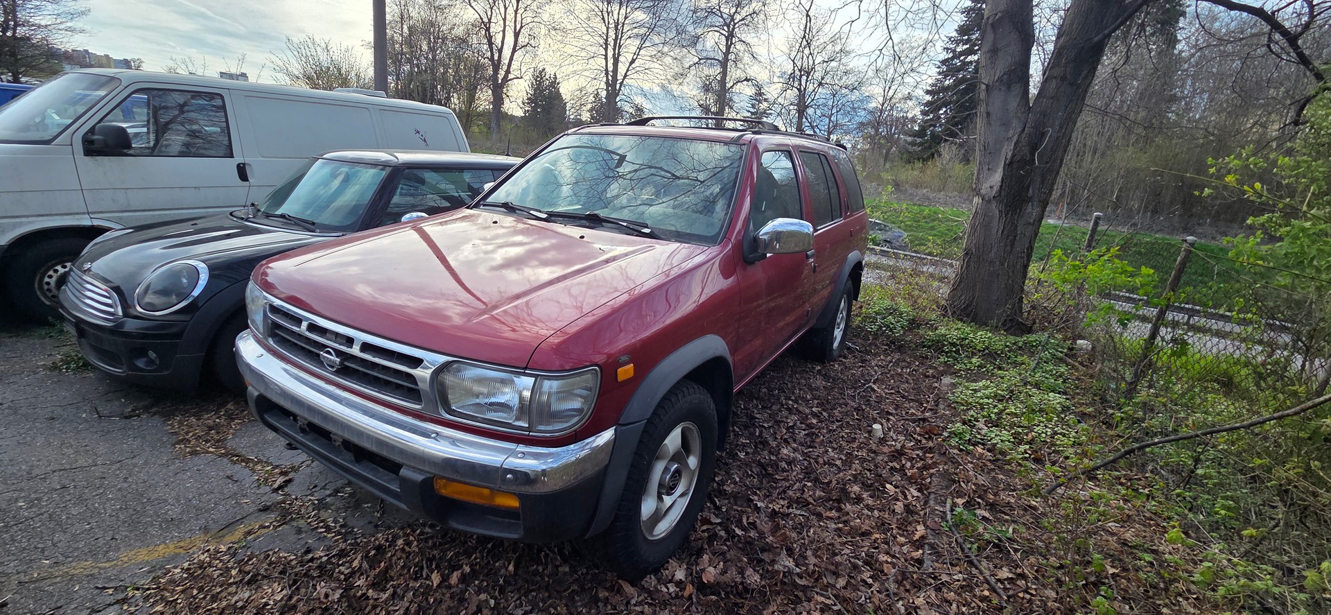 NISSAN Pathfinder 3.3 Exec. V6-image-0