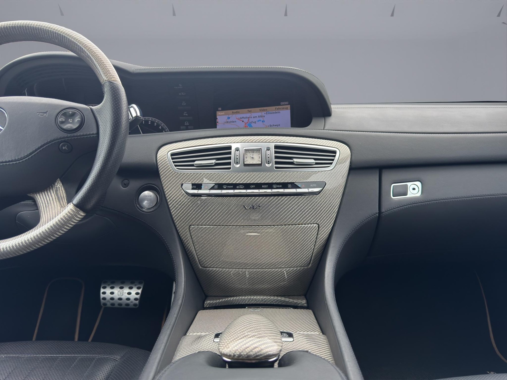 MERCEDES-BENZ CL 600 V12 Coupé-image-13