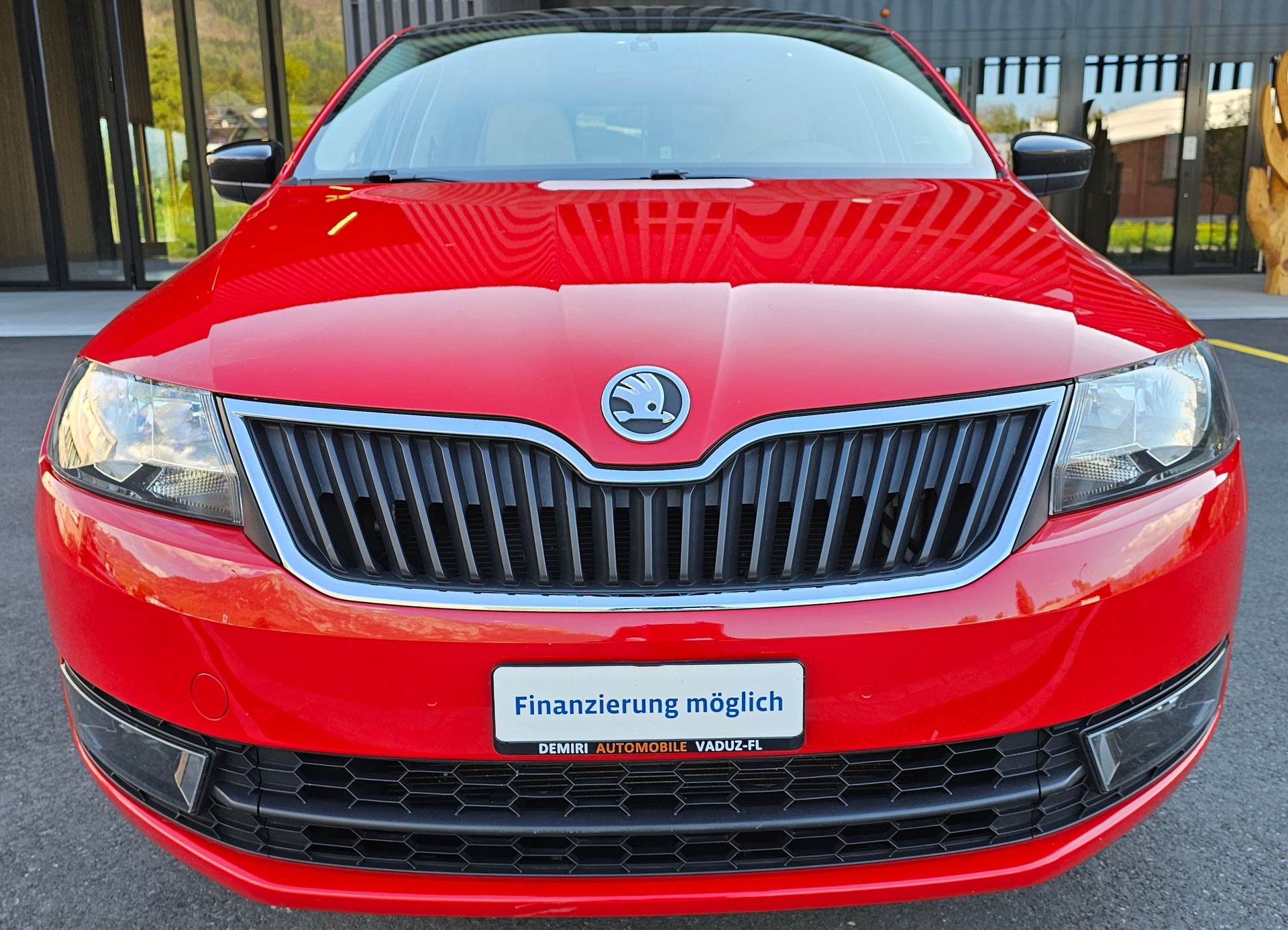SKODA Rapid Spaceback 1.4 TSI Ambition DSG-image-6