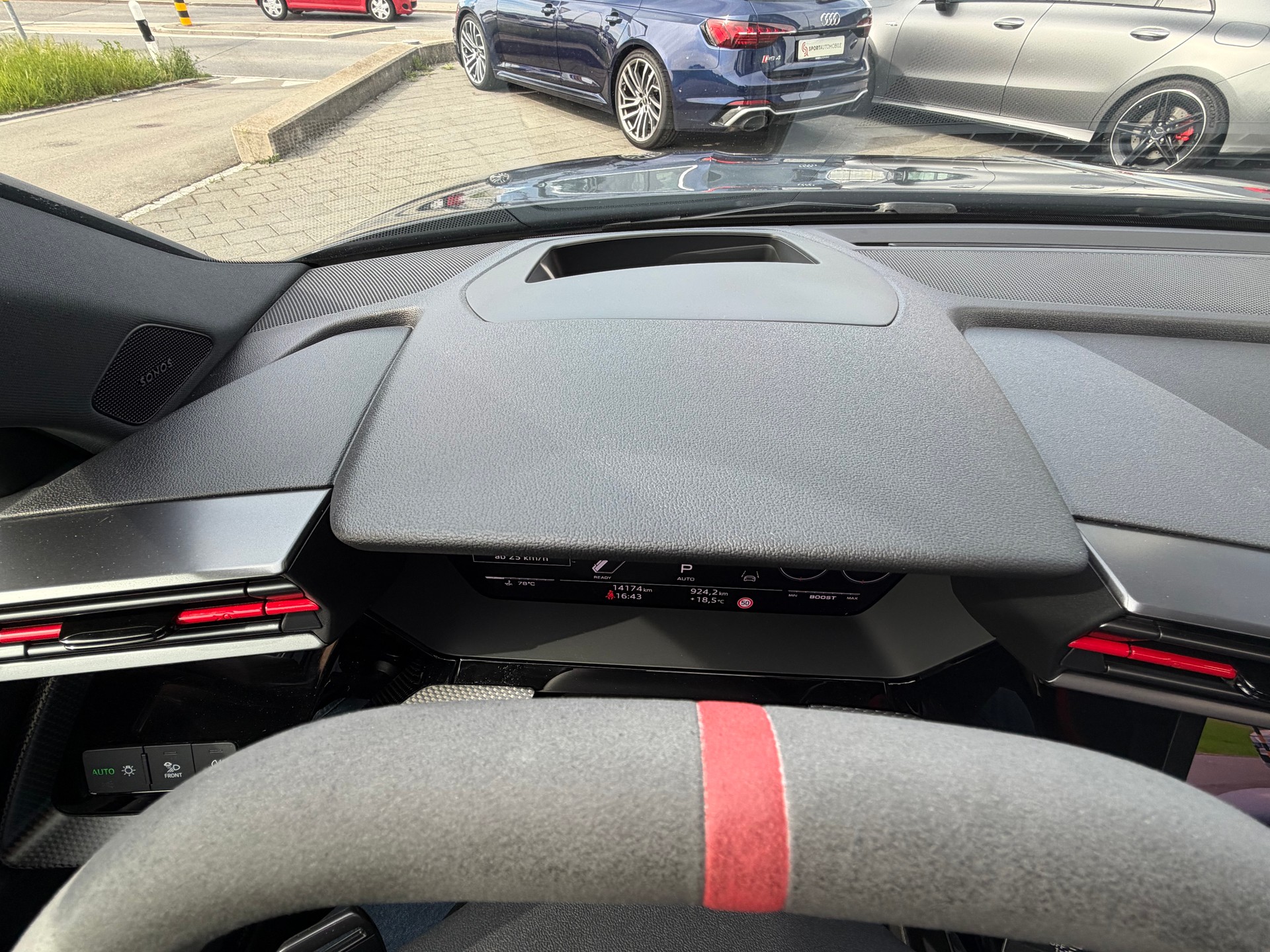 AUDI RS3 Sportback 2.5 TSI quattro S-tronic *CH FAHRZEUG*-image-20