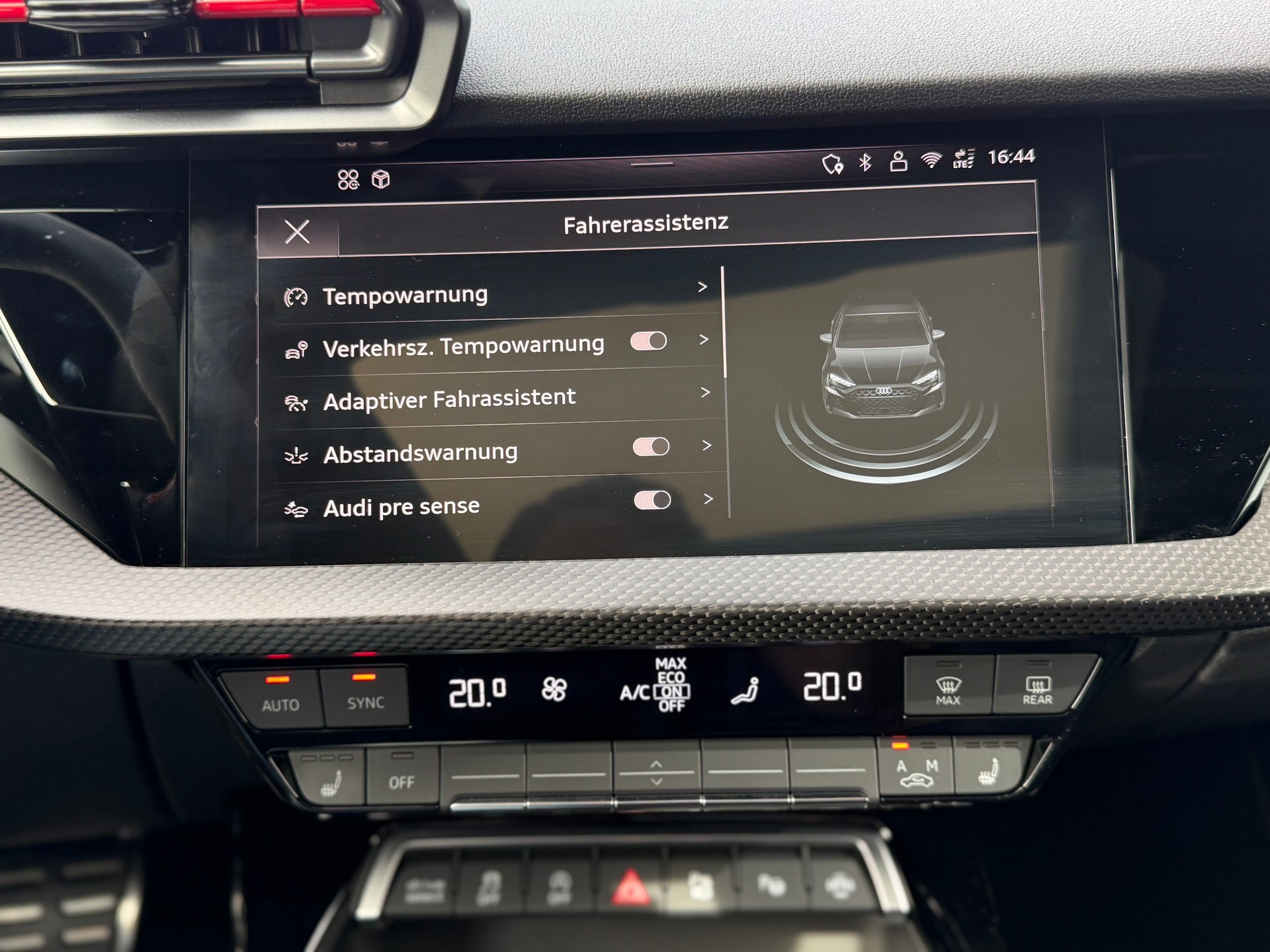 AUDI RS3 Sportback 2.5 TSI quattro S-tronic *CH FAHRZEUG*-image-18