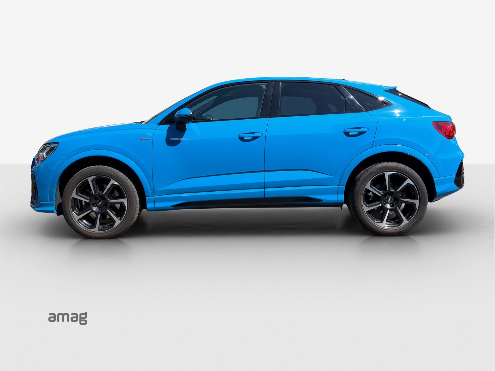 AUDI Q3 Sportback 40 TDI S line quattro S-tronic-showroom-element-1