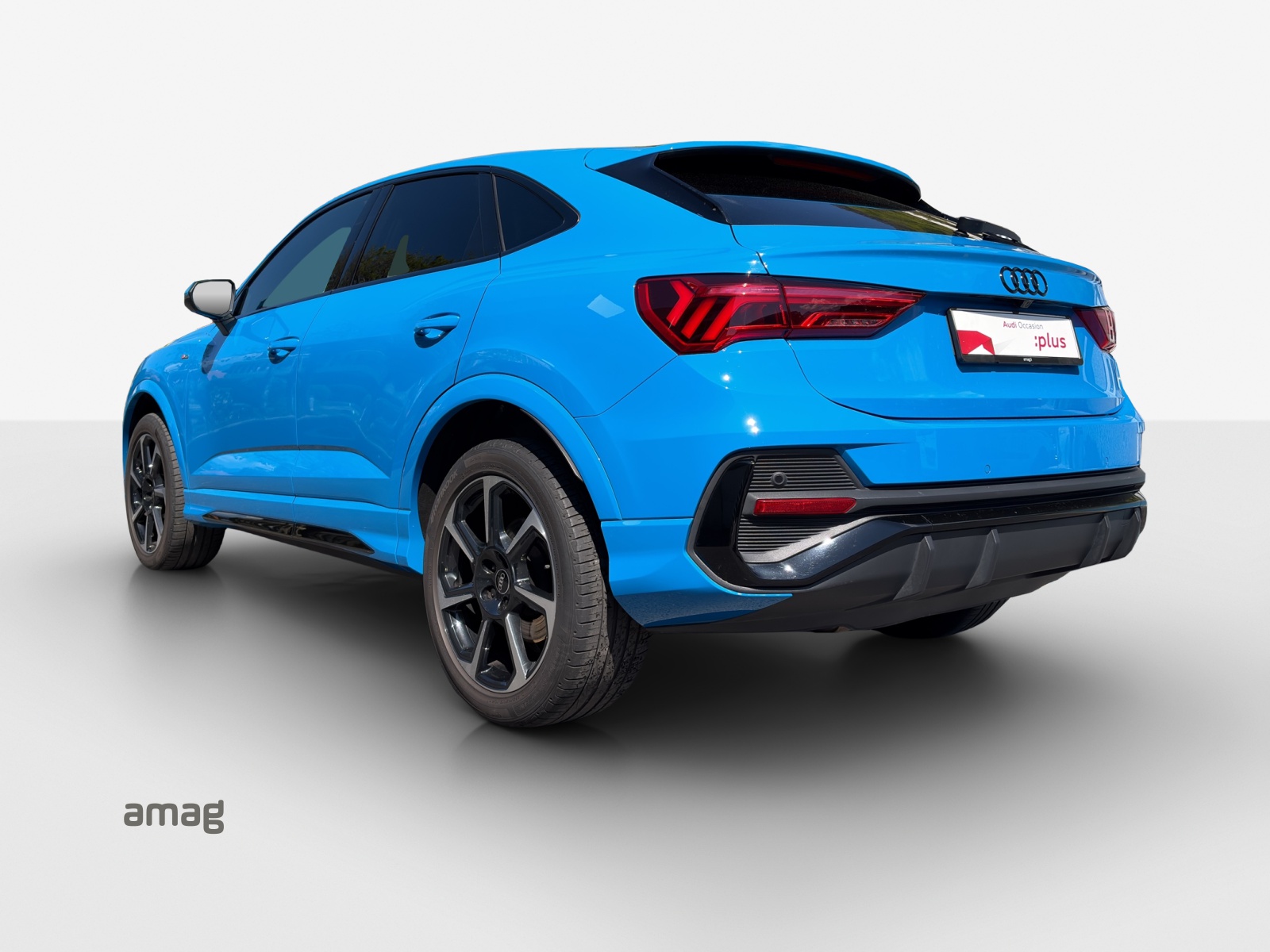 AUDI Q3 Sportback 40 TDI S line quattro S-tronic-showroom-element-2