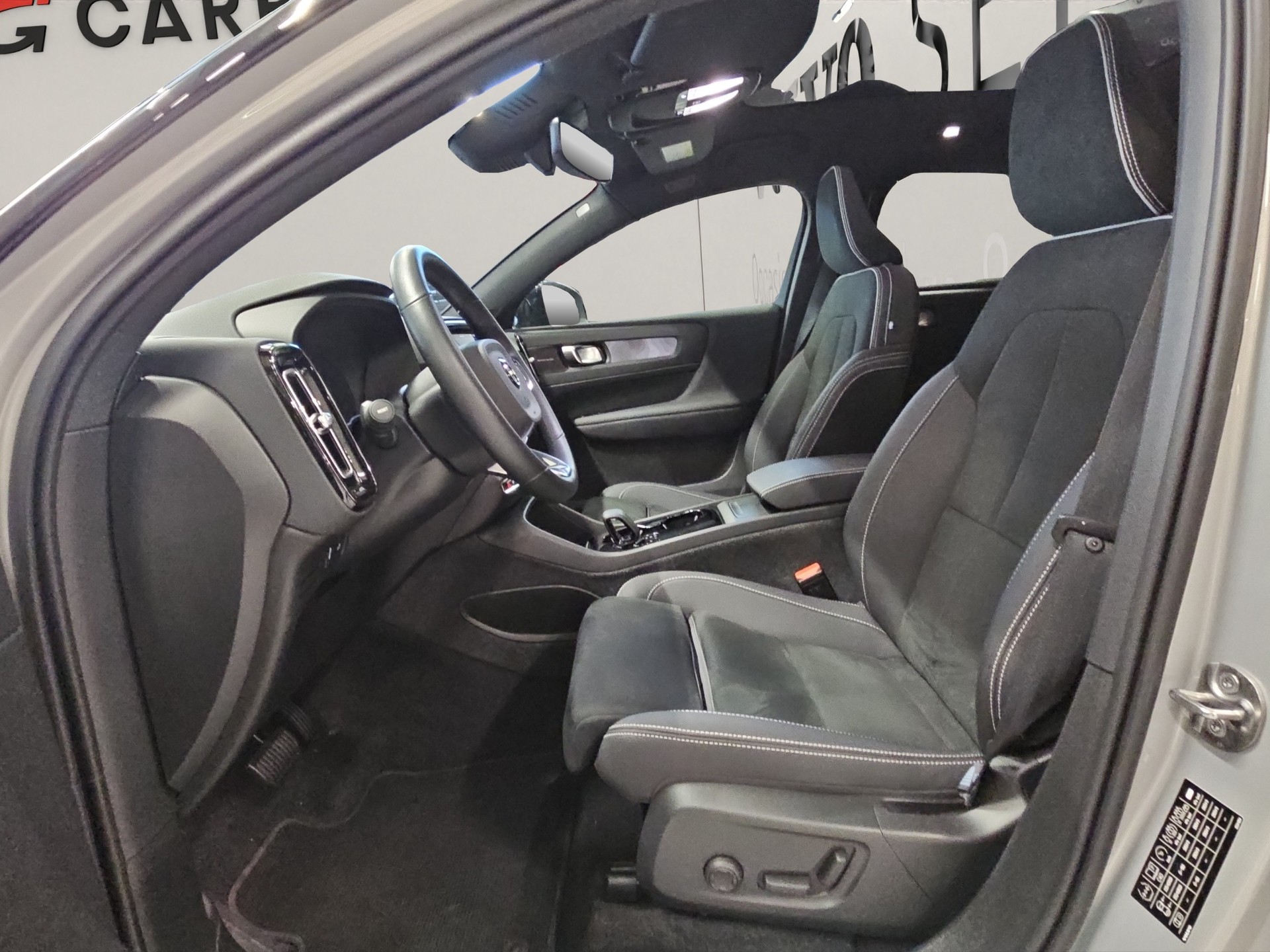 VOLVO C40 P8 Twin Recharge AWD-image-6