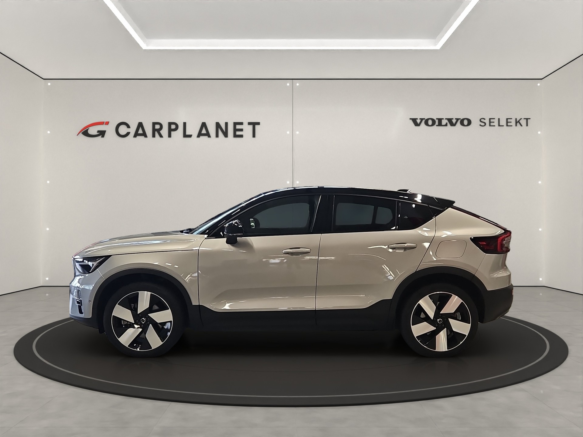 VOLVO C40 P8 Twin Recharge AWD-showroom-element-1