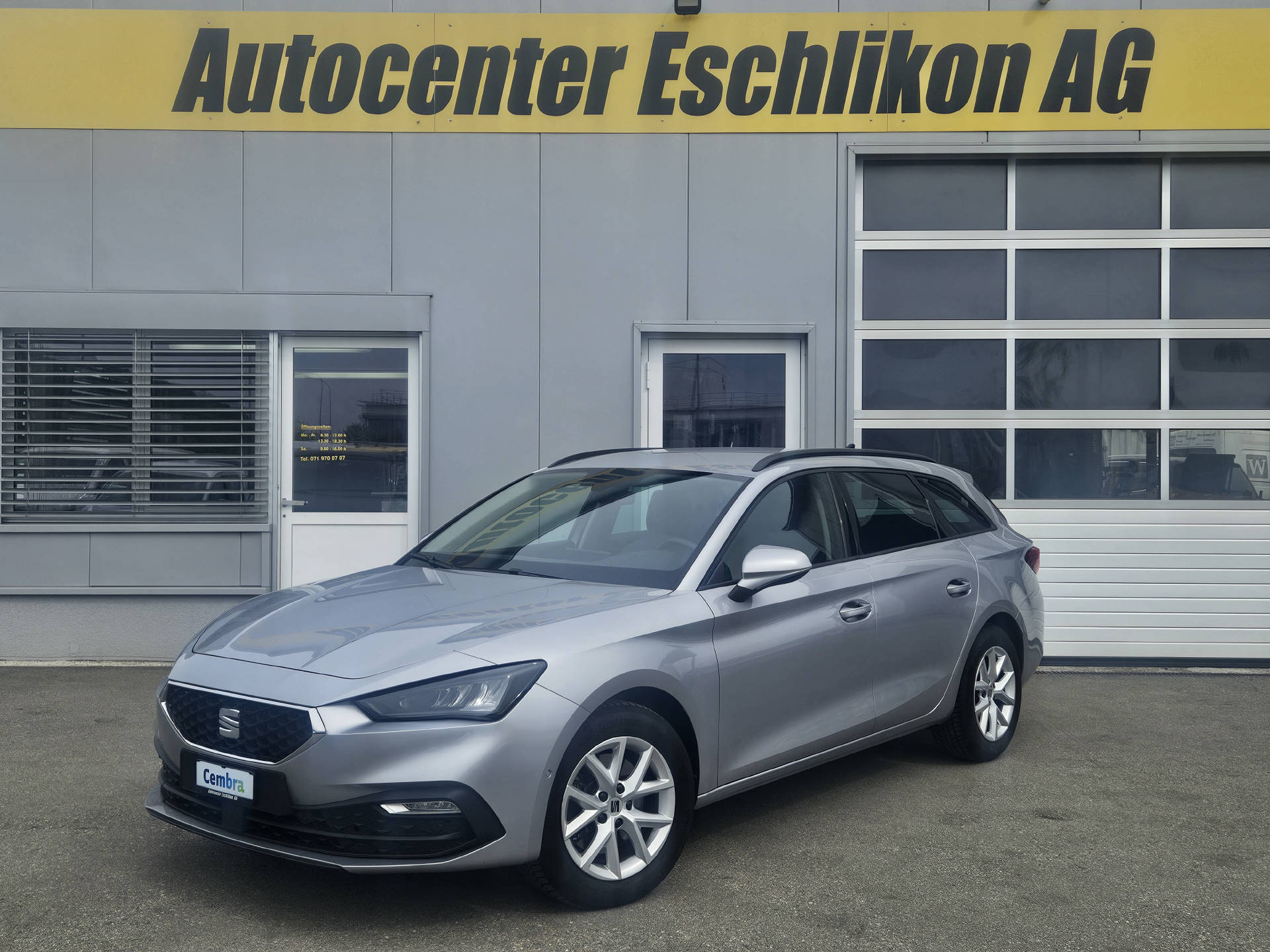 SEAT Leon ST 2.0 TDI Style DSG* Navi * Abstandsregeltempomat ACC *-showroom-element-3