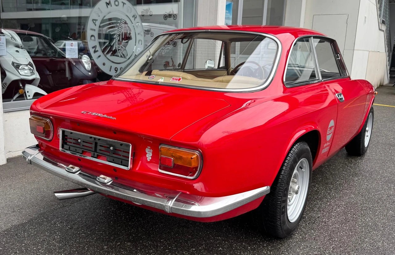 ALFA ROMEO GT 1600 Junior-image-4