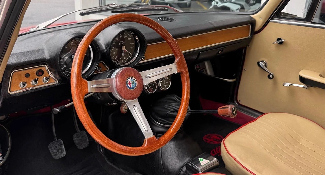 ALFA ROMEO GT 1600 Junior-image-6
