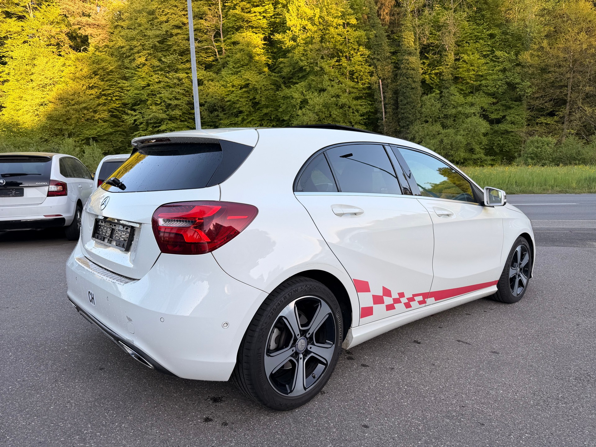 MERCEDES-BENZ A 180 Urban-image-3