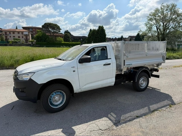 ISUZU D-MAX 1.9 Single Cab N60F 4x4 " Immatricolato KM. 0" - Ponte Ribaltabile NUOVO Totalmente in Alluminio - Gancio Traino KG. 3500-image-6