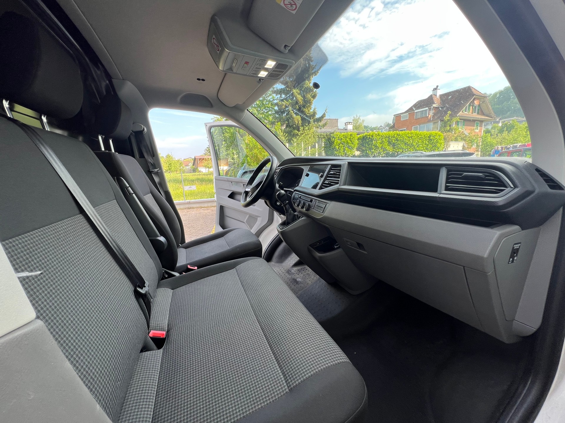 VW T6 Transporter 2.0 TDI *Apple Carplay*Rückfahrkamera*-image-14